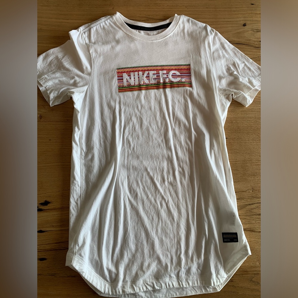 Nike Flags Logo NIKE F.C.Athletic Cut‎ Long Jersey White  Men’s Medium Preloved